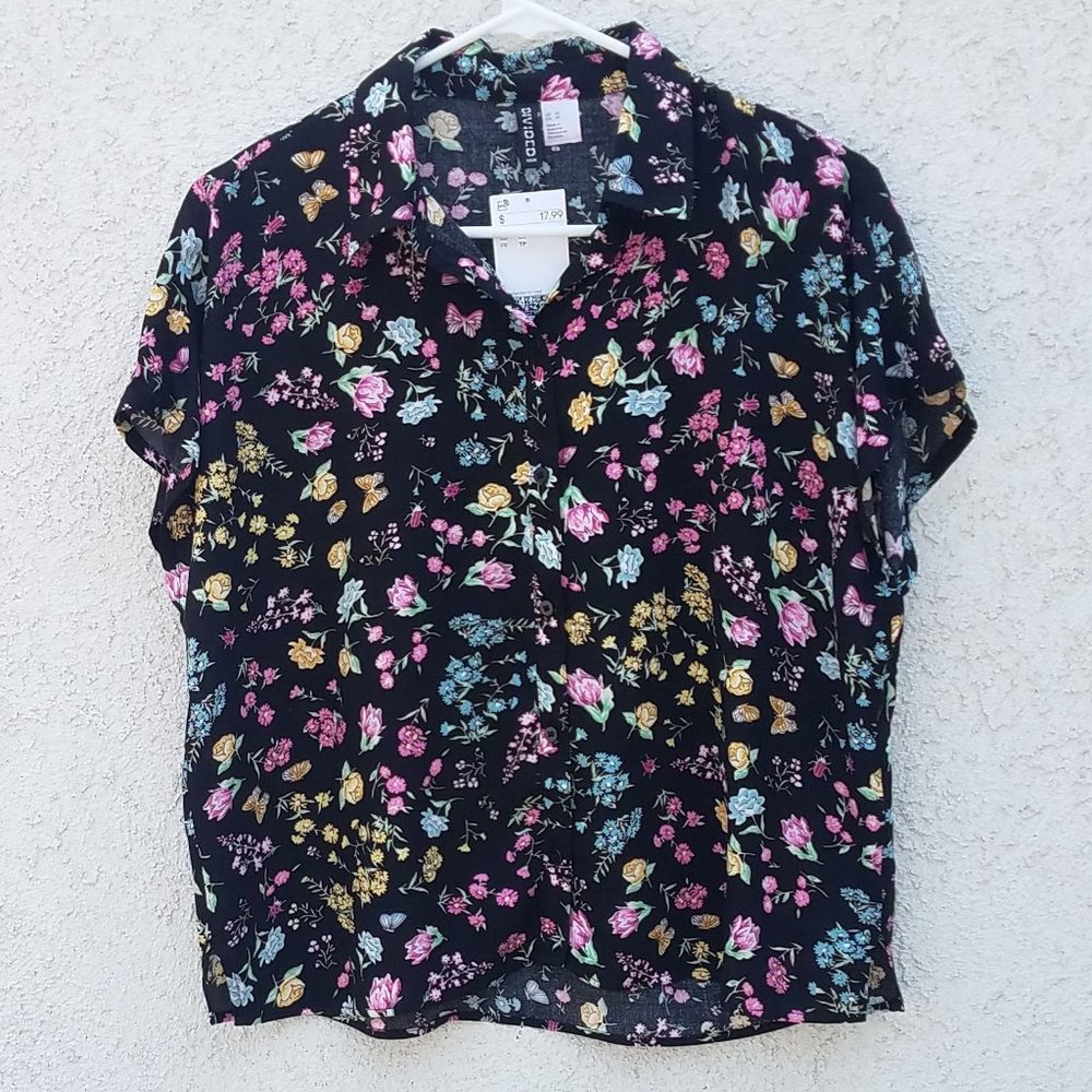 Black Floral Button Up Blouse